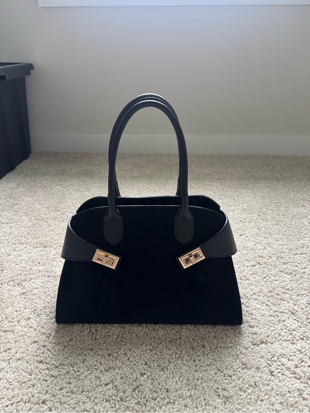 Divina Firenze Leather and Suede Black Purse